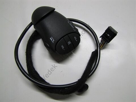 DİREKSİYON RADYO KUMANDASI 8200467786 CLIO-II KANGO MEGANE-I