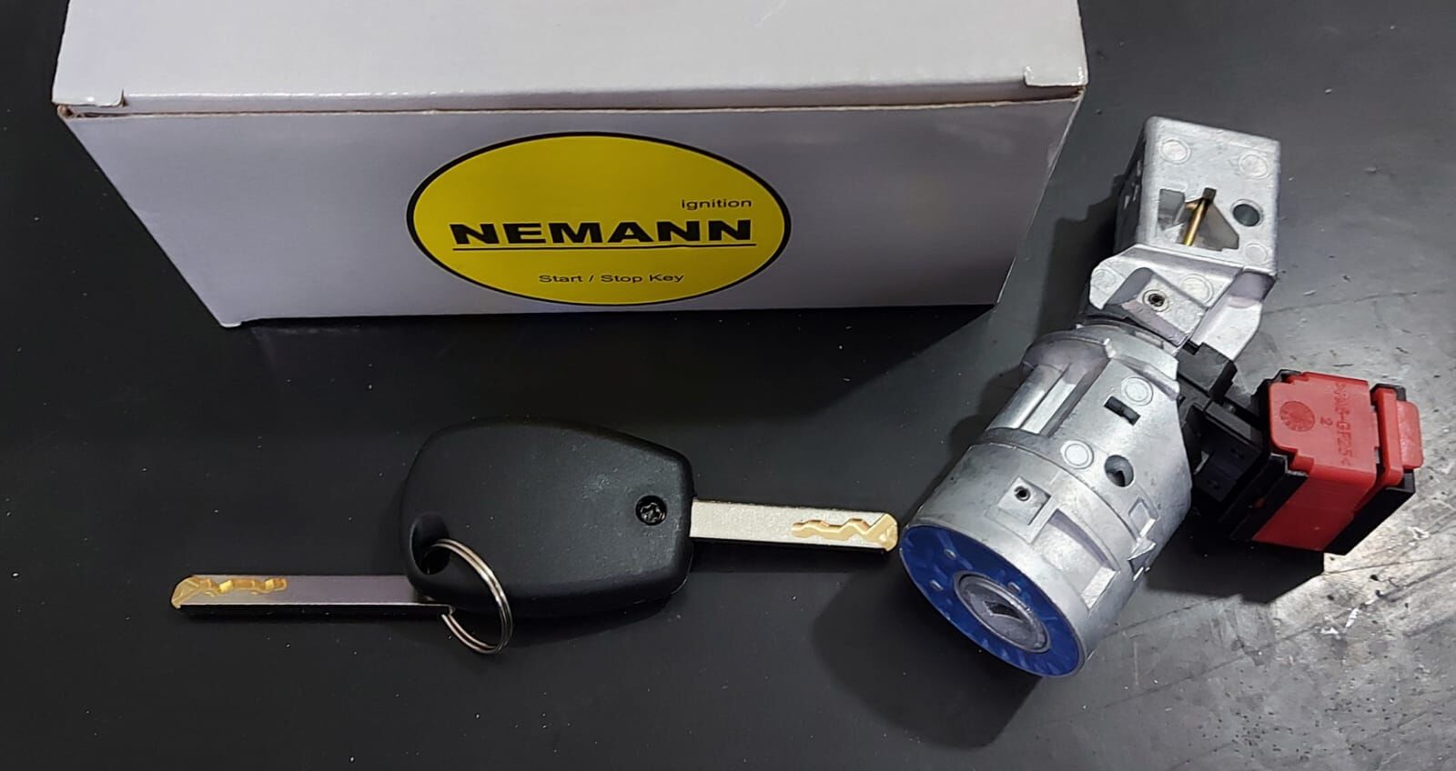 Master 3 Clio 3 Kangoo 2 Logan 2 Sandero 2 Kontak Anahtarı 701208408 487004184R Nemann