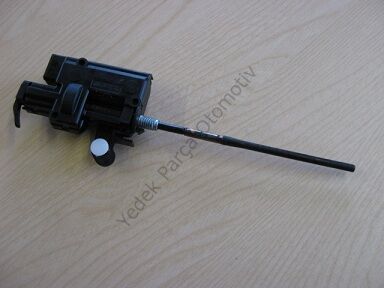 YAKIT DEPOSU KİLİT MOTORU 8200312600 CLIO-III MODUS