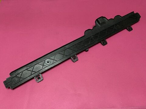 Clio 4 Radyatör Üst Davlumbazı 2013 2020 214769203R Renault Orijinal