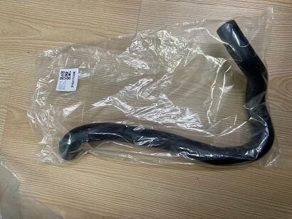 Dokker Lodgy Radyatör Üst Hortumu 215017139R Renault Orijinal