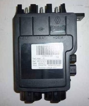Latitude Laguna 3 Talisman Akü Dağıtım Kutusu 243800014R 243800002R Renault Orijinal