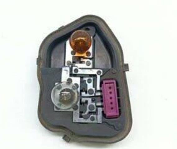 Megane 3 Sağ Arka Dış Stop Lambası Duyu 2008 2012 265500007R Renault Orijinal