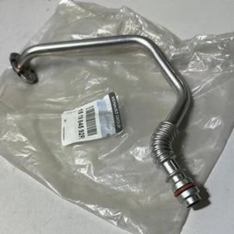 Megane 4 - Clio 4 Turbo Yağlama Borusu 151984592R CLIO 4 MEGANE-IV TALİSMAN MEGANE 3