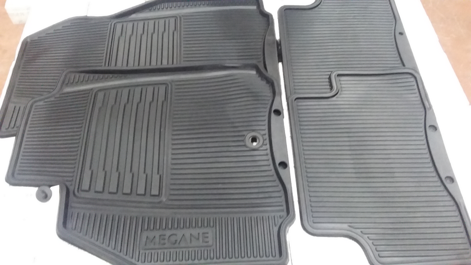 PASPAS MEGANE II SIYAH