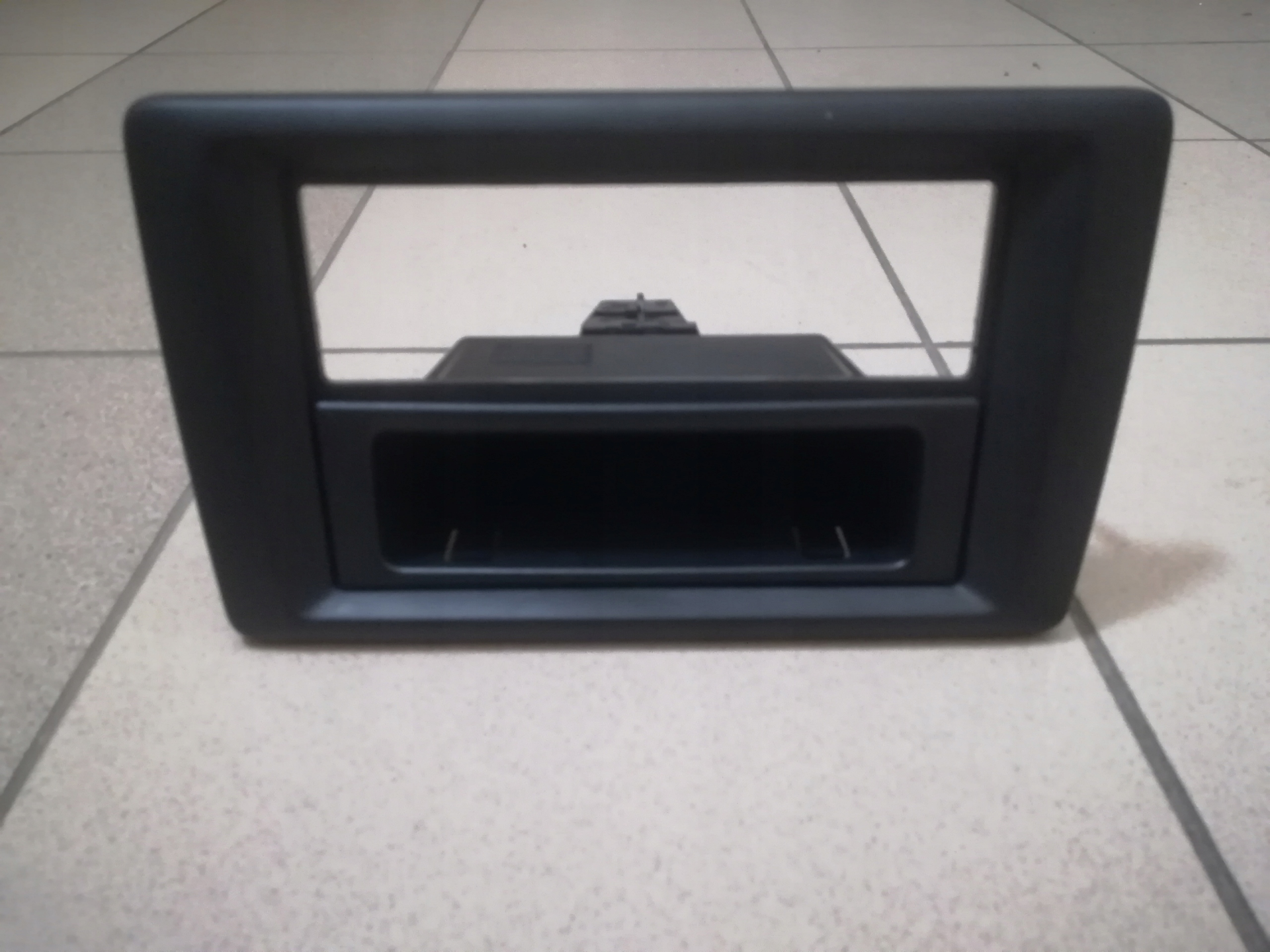 Teyp Cercevesi Duster Ii