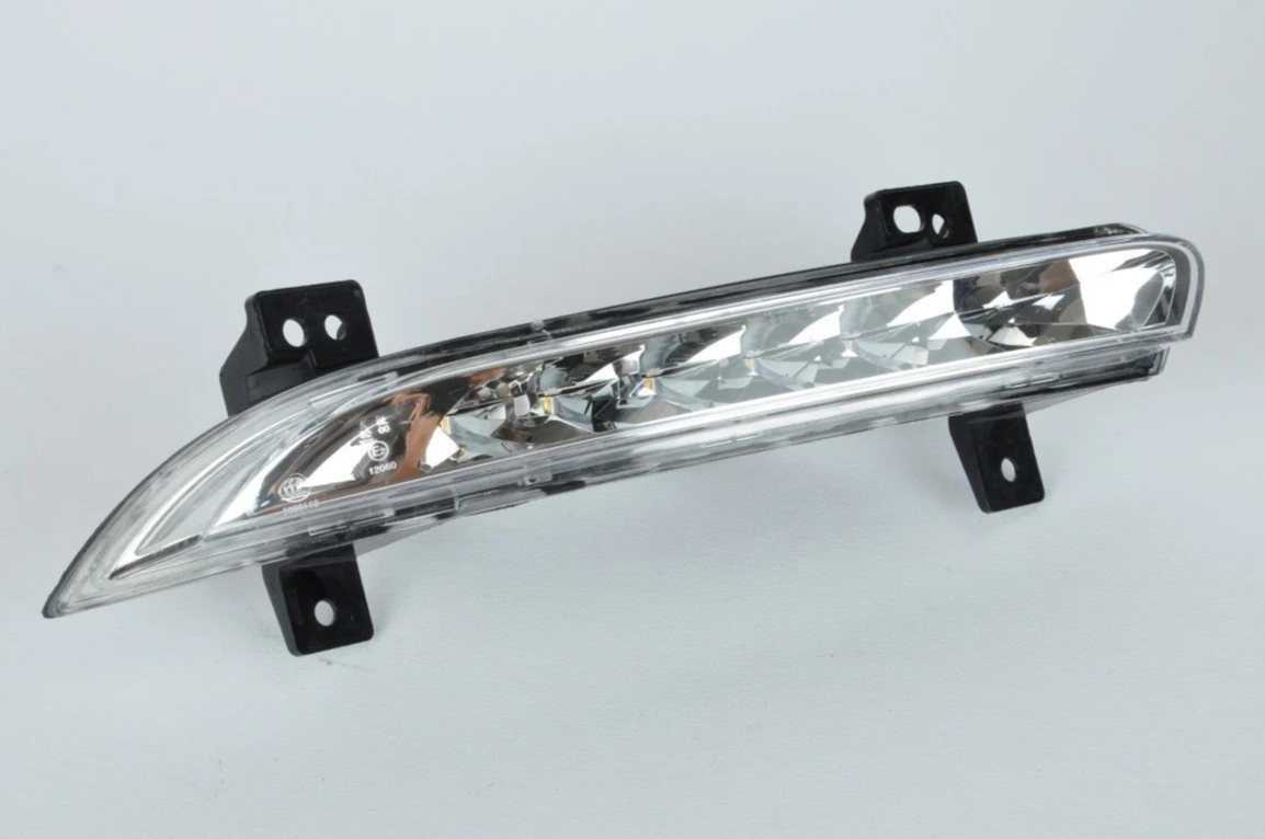 Fluence Sağ Ledli Gündüz Farı Lambası 2013 2016 266005976R Renault Mais