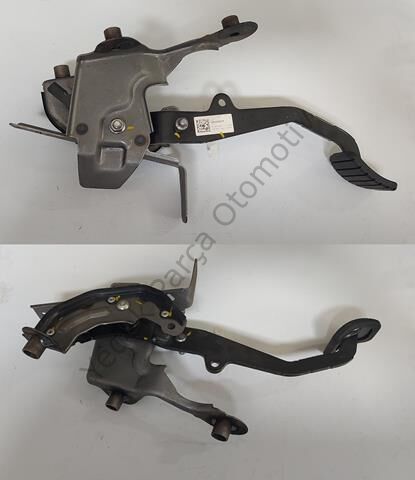 DEBRİYAJ PEDALI KOMPLE 465033381R CLIO IV