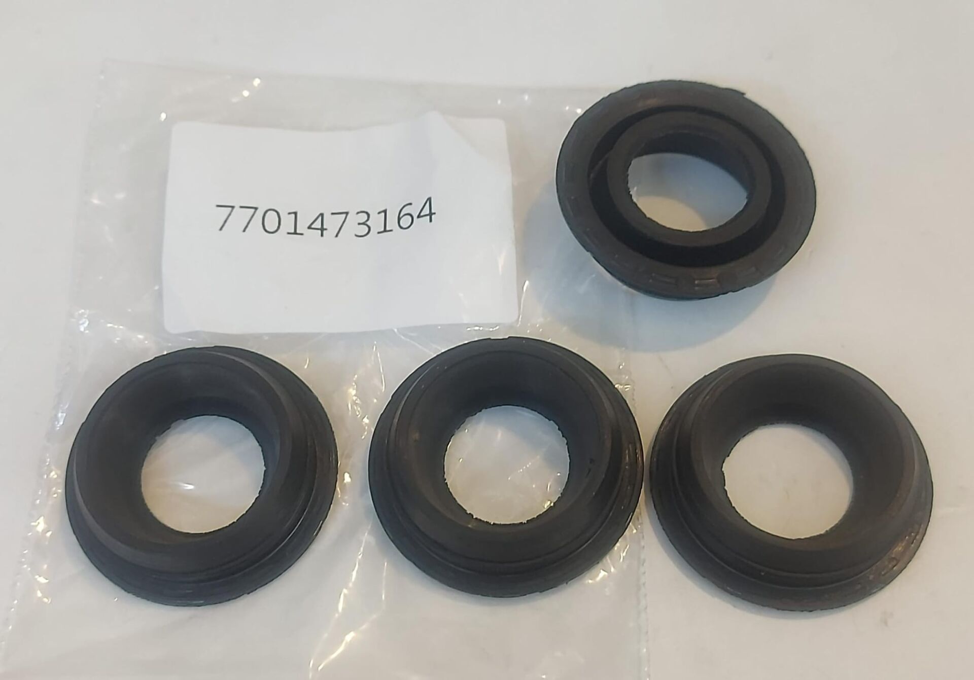 us Külbütör Motor Üst Kapak Oring Takımı 1.2 16V D4F 7701473164 İthal