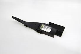 Logan 1 I Sandero 1 I Şanzıman Yağlama Braketi Plastiği 321079831R 7700112872 Renault Mais