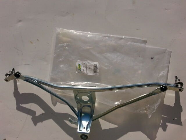 R9 Broadway Fairway R11 Flaşh Ön Cam Silgi Silecek Şasesi Motorsuz 7701027090 Ekim