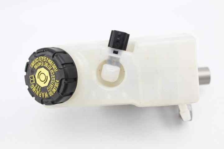 Lodgy Dokker Fren Hidrolik Deposu Bidonu 460915125R Renault Mais