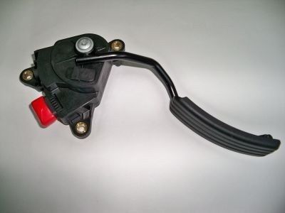 Megane 2 Gaz Pedalı Kaptörlü Hız Sabitleyici Olmayan Tip 2003 2010 8200153268 Renault Mais
